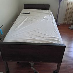 Medical Bed  And Camode