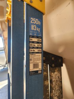 Fiberglass ladders