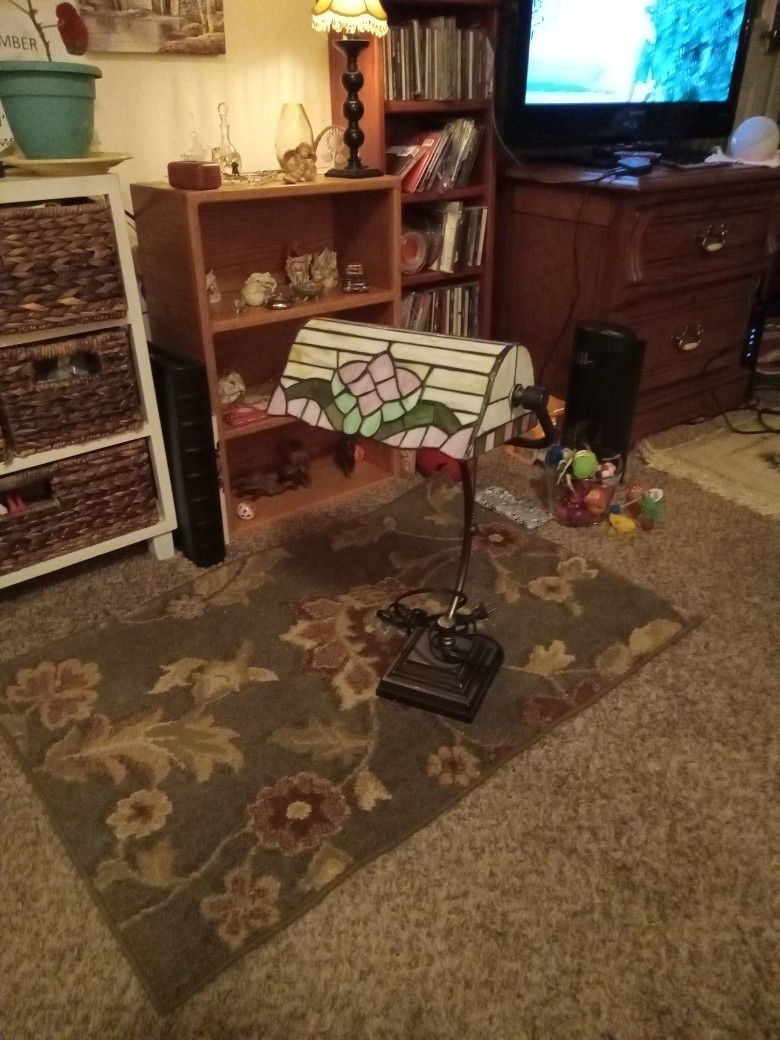 Vintage Stained Glass Desk Lamp