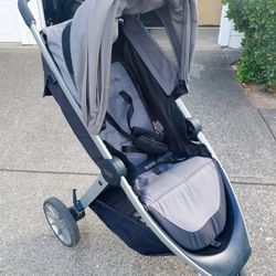 Britax B-Lively Stroller