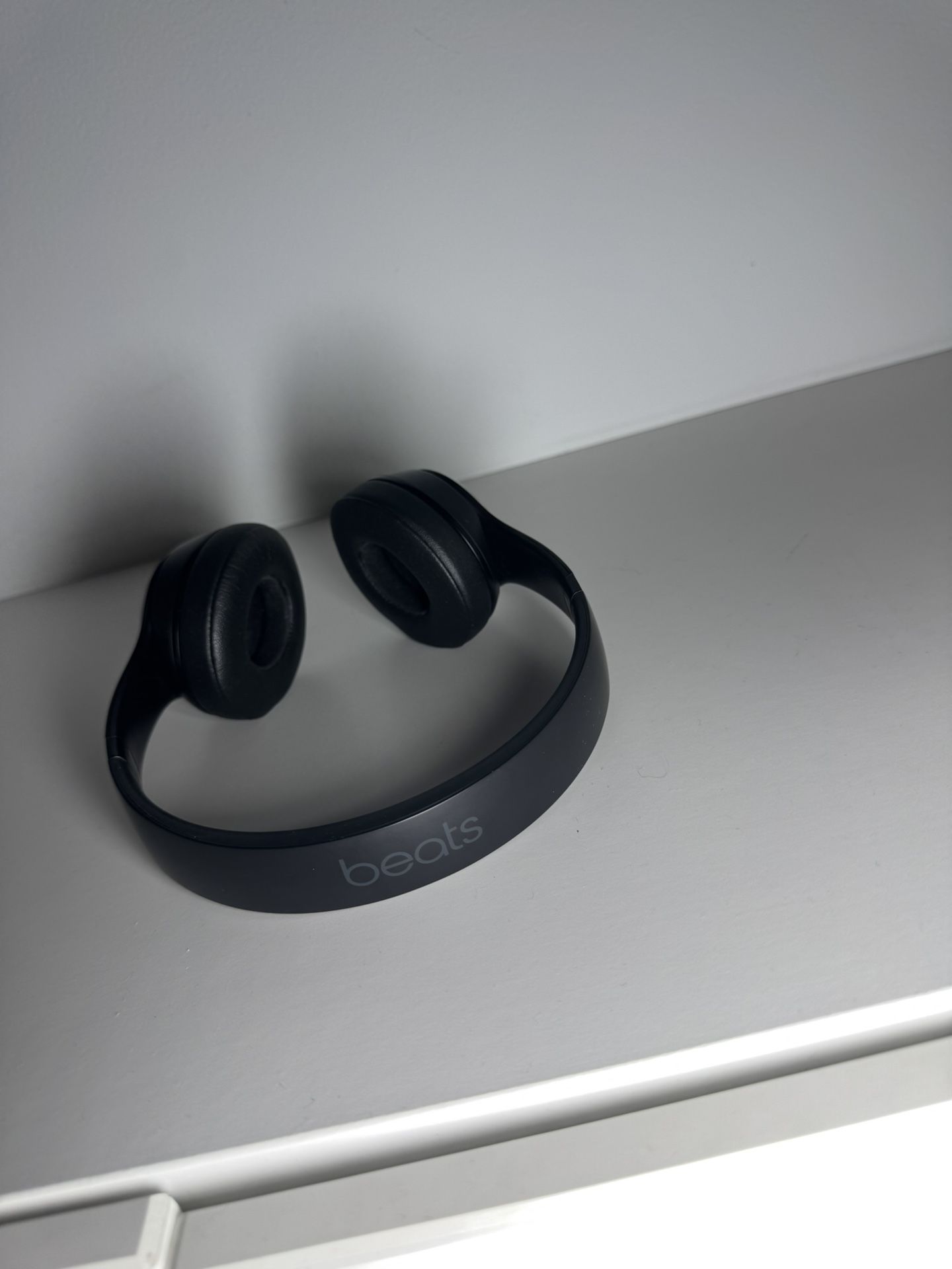 BEATS SOLO WIRELESS