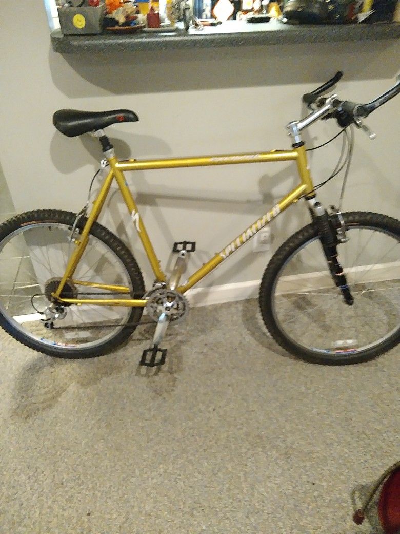 SPECIALIZED. ROCK HOPPER. LARGE FRAME. 23". 26" WHEELS. NEED TO SELL 250.00. GREAT PRICE FOR A GREAT BIKE. RIDES LIKE NEW