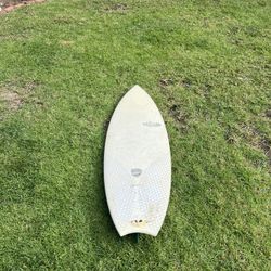 Coil Industries Surfboard 5’9”