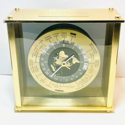 Vintage Seiko World Time Zone Airplane Second Hand Quartz Desk Mantel Clock