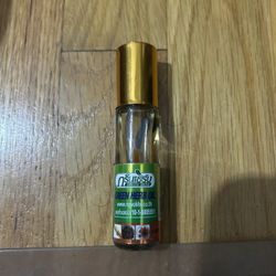 Green Herbal Oil