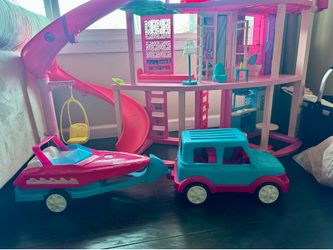 Barbie dreamhouse