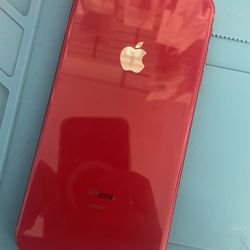 Factory Unlocked Apple iPhone 8 plus 64gb, sold with warranty 