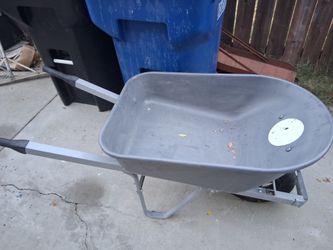 Wheel barrel