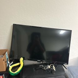 roku 32 inches HD tv