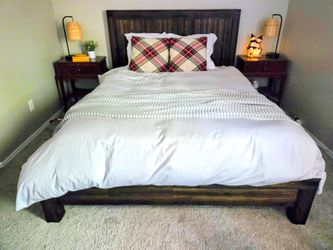 Wood Queen Sized Bedframe
