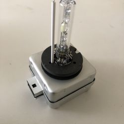 D1S Xenon HID Headlight Bulb 