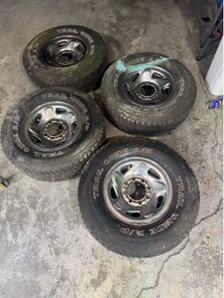 Off roading tires