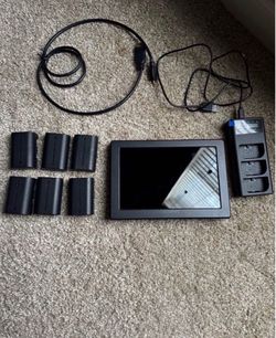 Lilliput 7” HD Monitor w/accessories NEED GONE
