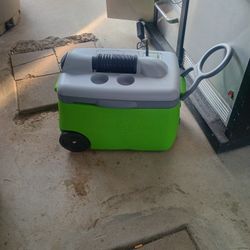 Icy Breeze Cooler