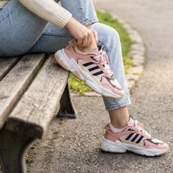 Tenis De Mujer Size 5.5