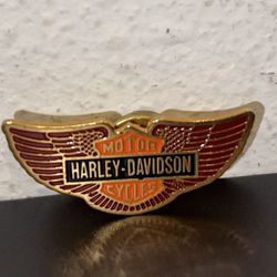 Harley Davidson Bar & Shield Winged Pin