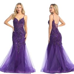 New With Tags Beaded & Lace Mermaid Long Formal Dress & Prom Dress $255