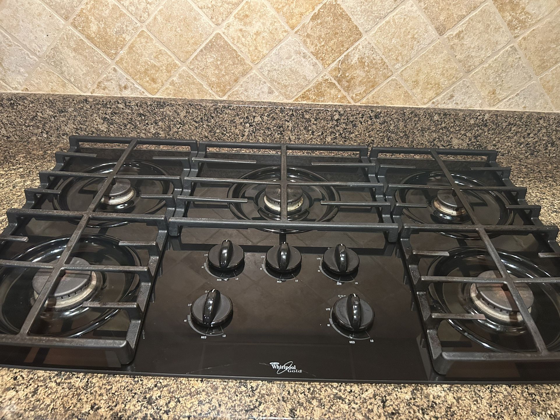 Whirlpool Gold 36-inch 5-burner Gas Cooktop