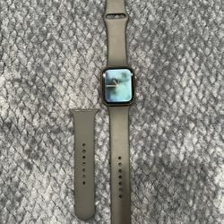 Apple Watch Series 5 GPS + Cellular