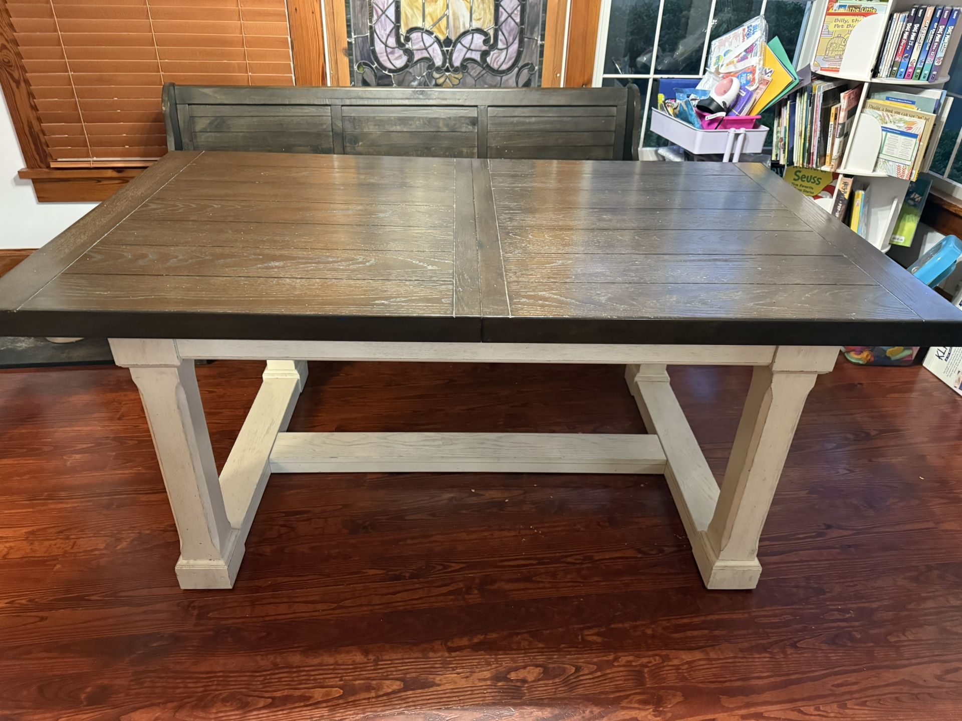 Expandable Dining Room table with Bench and 4 Chairs