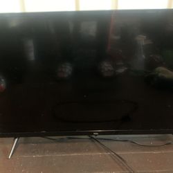 TCL Roku TV  32”