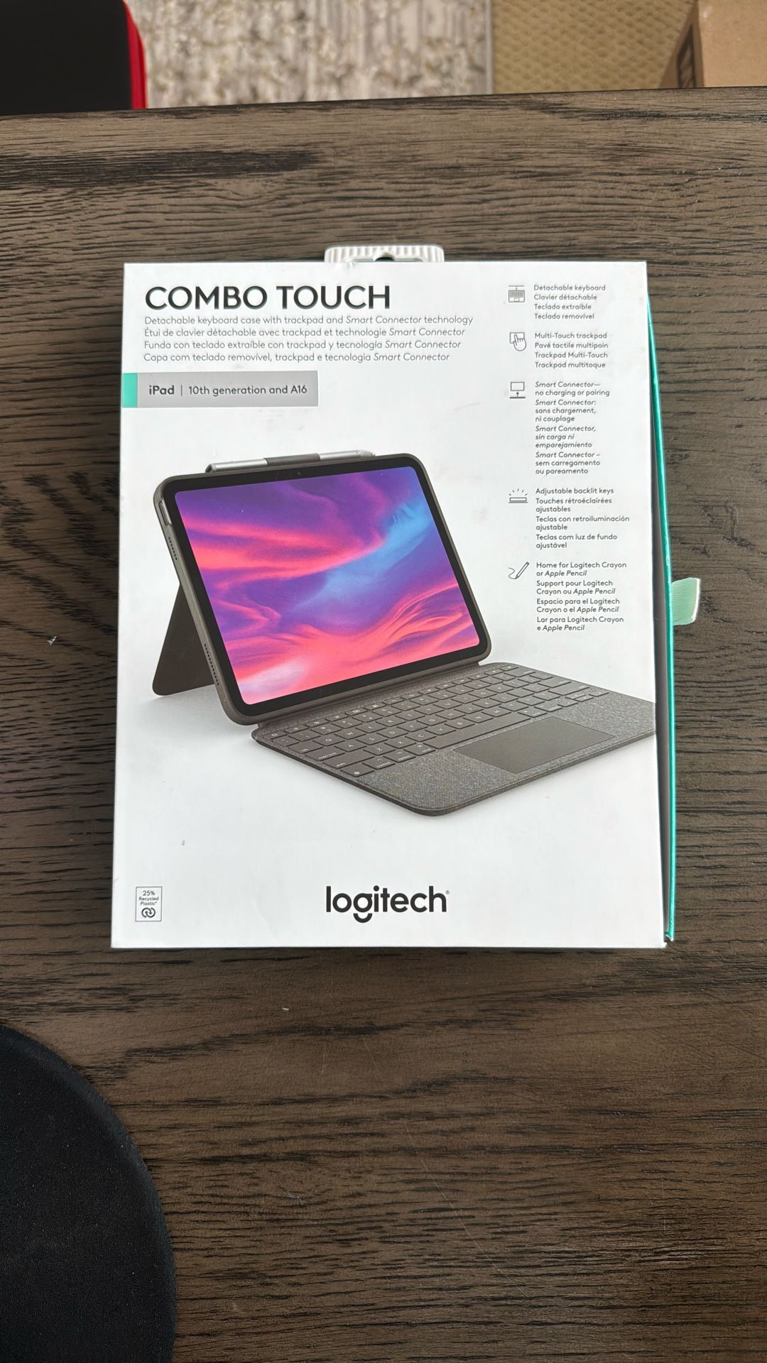 Logitech Combo Touch Keyboard
