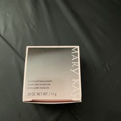 Mary Kay Translucent Loose Powder