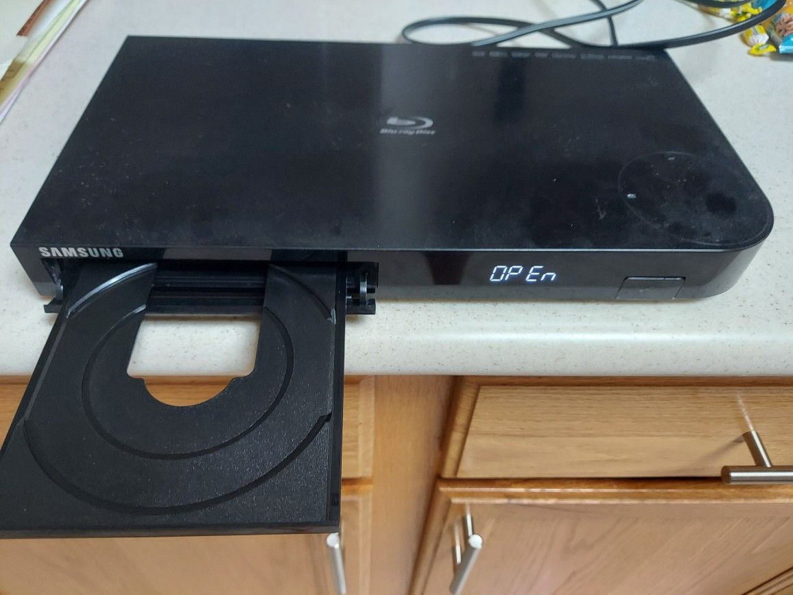 Samsung BD-J6300 Blu-ray Player