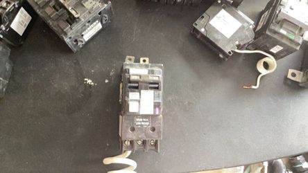 Siemens breaker GFCI type BLF 20A/240V