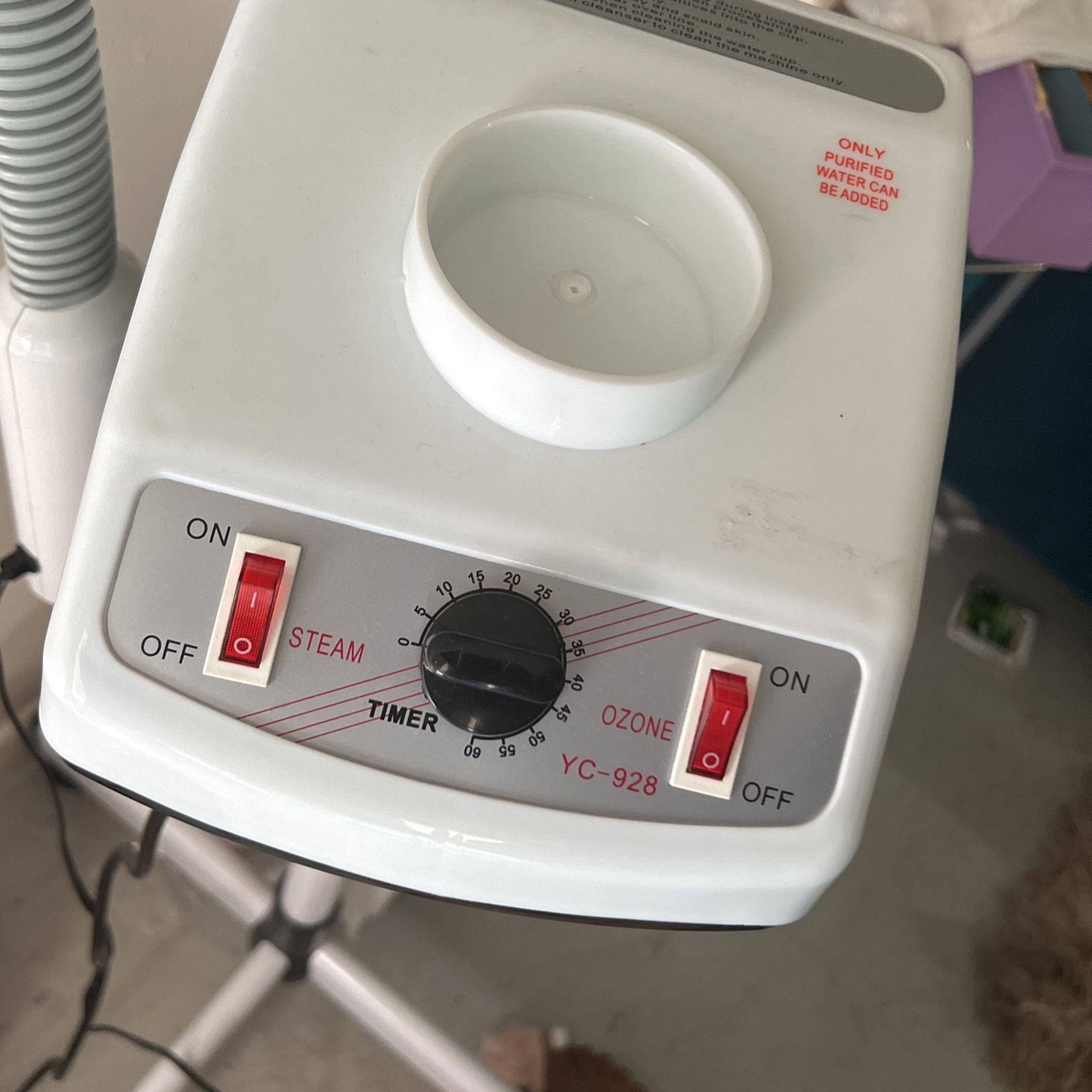 Facial Steamer And Light 