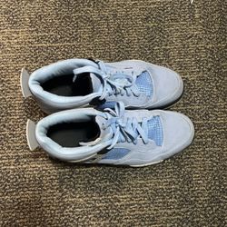 Baby blue Jordan fours