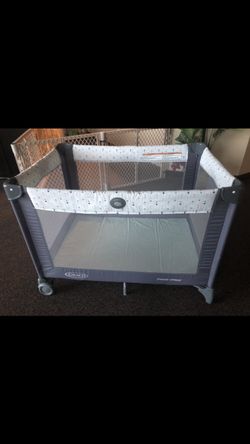 Graco Pack & Play Complete Set