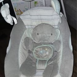 Baby Soothing Swing