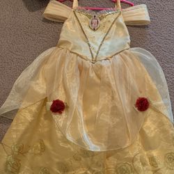 Belle 🥀costume