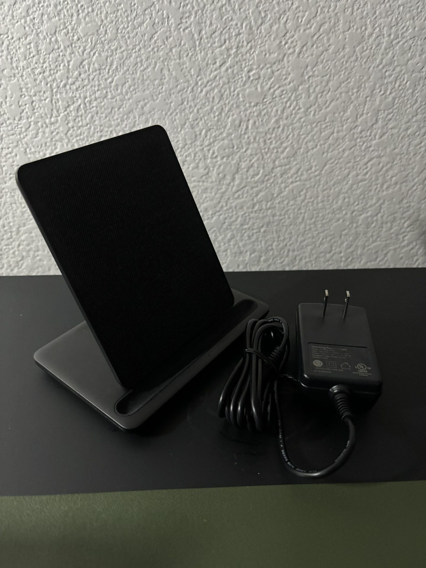 Wireless Charging Dock For Kindle Paperwhite