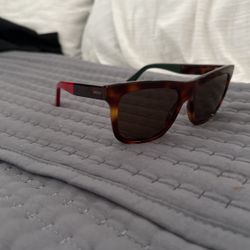 Gucci unisex Sun Glasses