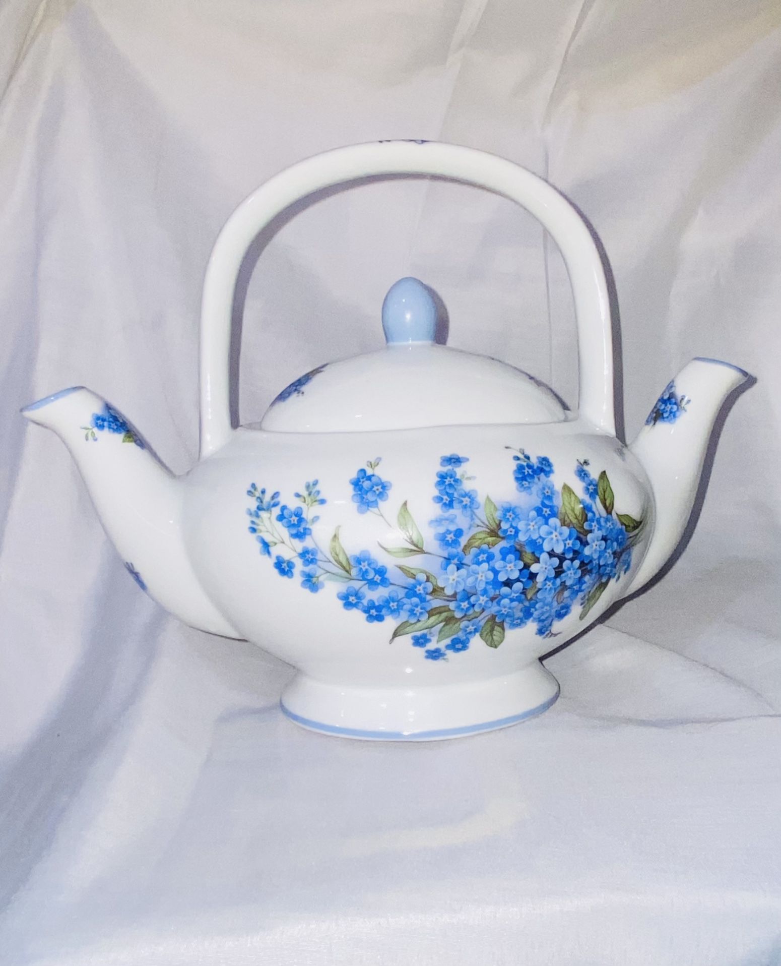 DOUBLE SPOUT TEA POT * Autonomous Pots & Spouts