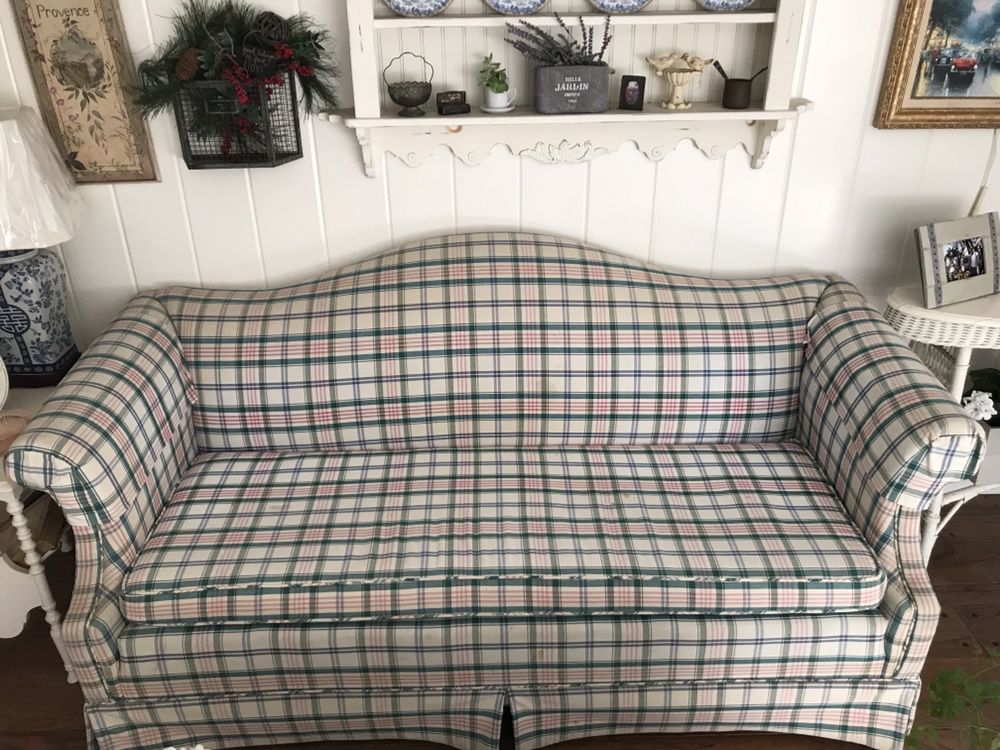 Vintage Cottage Couch And Chair