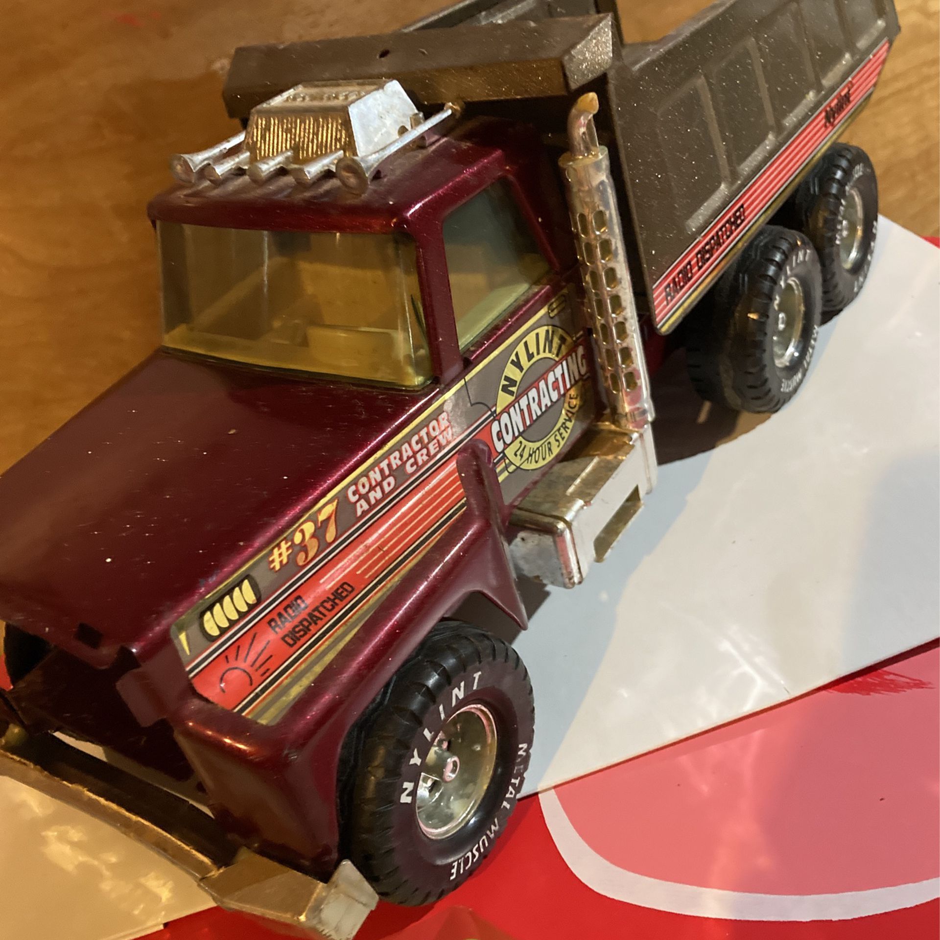 Vintage Toys Nylint Truck Metal Body 16Inch Bed Lifts USA Made