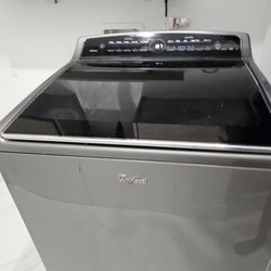 Whirlpool Cabrio Plantium 5.3 Cu Ft High Effecincy Topload Washer