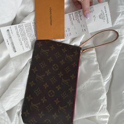 authentic Louis Vuitton Large pouch/small bag