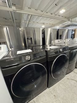 Samsung Front-Load Washer and Dryer Set