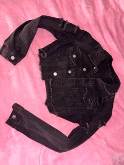 Black cropped jean jacket
