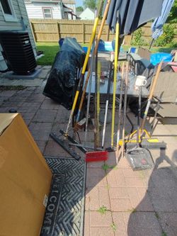 Various Long Handles With Brushes Or Squigee 