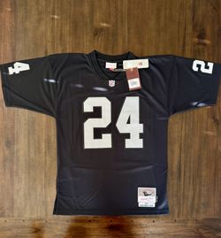 Las Vegas Raiders Jersey “Marshawn Lynch” 