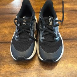 Kids New Balance Shoes