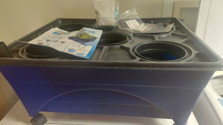 New Hydroponic raised bed gardening system