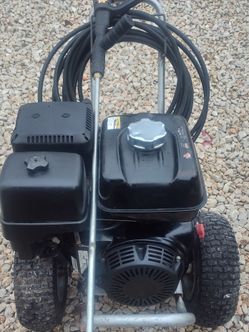 PRESSURE WASHER HONDA GX (contact info removed) PSI PUMP. HOSE WAND TIPS