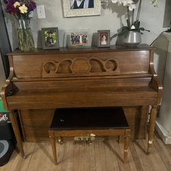 Free Piano