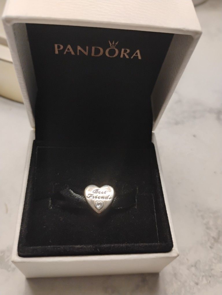 Pandora Charm 